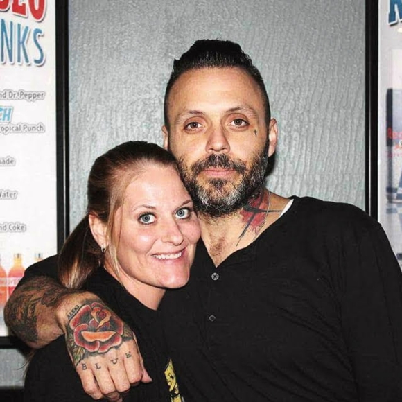 Meet your Posher, Jenn - Picture 5 of 8